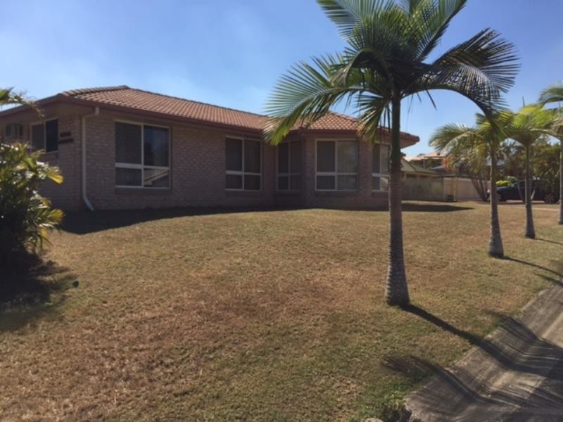 16 Peppermint Drive, Kawana QLD 4701